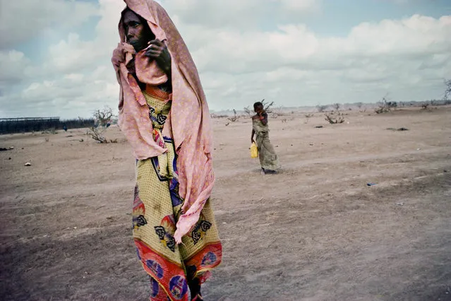 North Kenya, Liboi.  Somali refugee camp in July 1992. (Jean-Claude Coutausse)