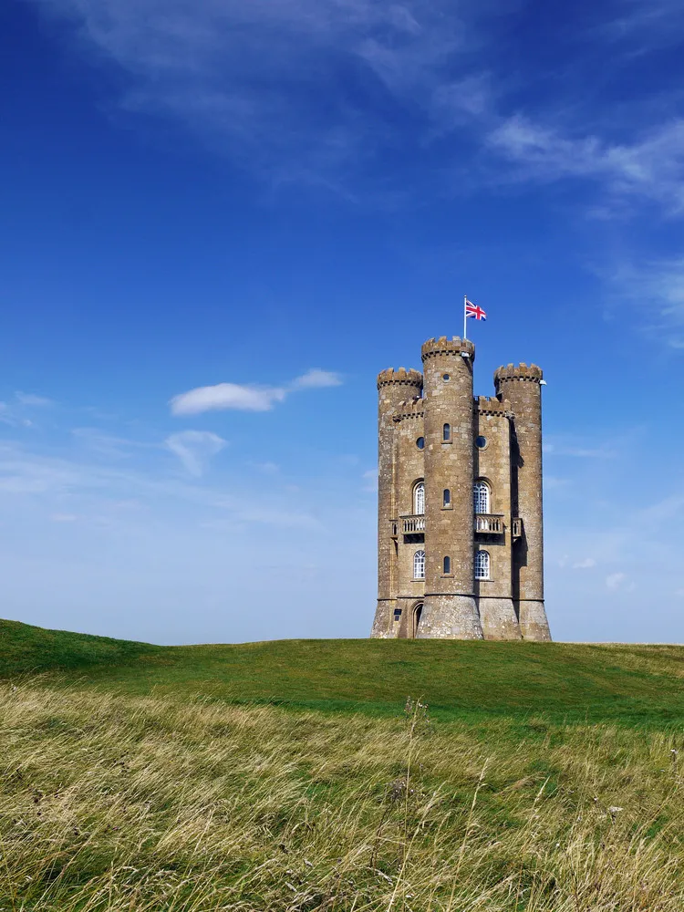 Broadway Tower in English