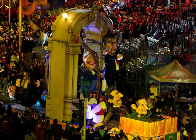 A float with giant figures (L-R) of Jean-Luc Melenchon, Marine Le Pen, Francois Fillon, Nicolas Sarkozy and Benoit Hamon are paraded through the crowd during the 133rd Carnival, the first major event since the city was attacked during Bastille Day celebrations last year in Nice, France, February 11, 2017. (Photo by Eric Gaillard/Reuters)