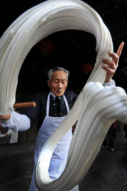 Food Photographer of the Year (China) – Anchang Sugar Dance Artist. “Taken in Anchang, Shaoxing, Zhejiang province. The process of pulling sugar is a local specialty. This process is very skilful and the master appears to be dancing”. (Photo by Zhonghua Yang/Pink Lady Food Awards 2023)