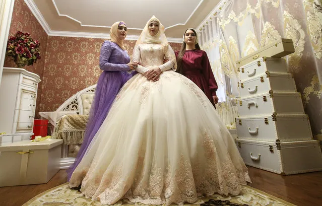 The bride in her room, prepared for a traditional Chechen wedding ceremony in Grozny, Chechnya, Russia on November 24, 2016. (Photo by Valery Sharifulin/TASS)