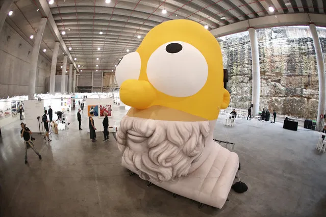 The inflatable installation “Homer Homer” is seen at opening night of The Other Art Fair at Barangaroo Reserve on March 18, 2021 in Sydney, Australia. (Photo by Mark Metcalfe/Getty Images)