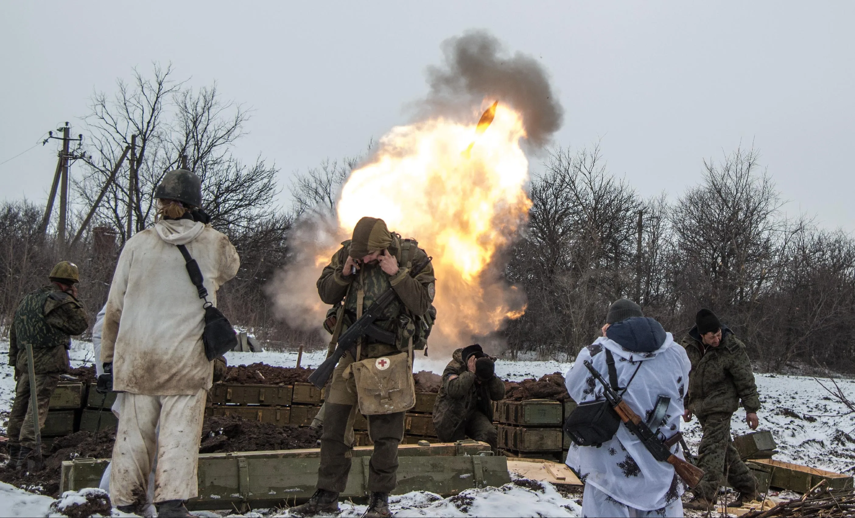 Действия украины на донбассе сегодня. Ополченцы ДНР зимой. ВСУ на Донбассе зимой. Боевые действия.