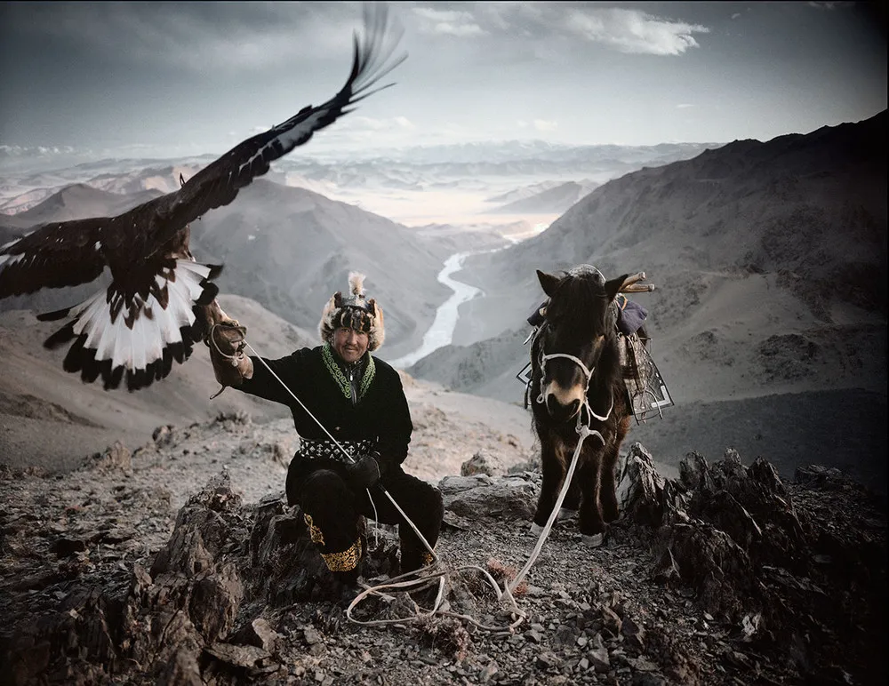 Fine Horses and Fierce Eagles are the wings of the Kazakh