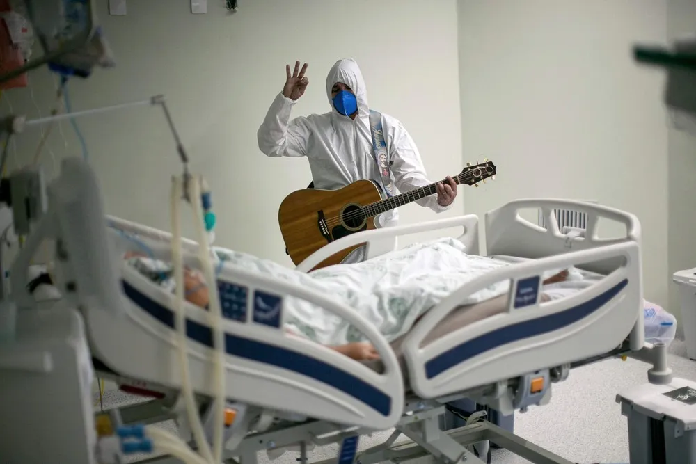 Pictures of the Year 2021, Part 26/102