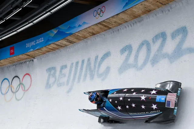 USA's Elana Meyers Taylor competes in the women's monobob bobsleigh event at the Yanqing National Sliding Centre during the Beijing 2022 Winter Olympic Games in Yanqing on February 13, 2022. (Photo by Francois-Xavier Marit/AFP Photo)