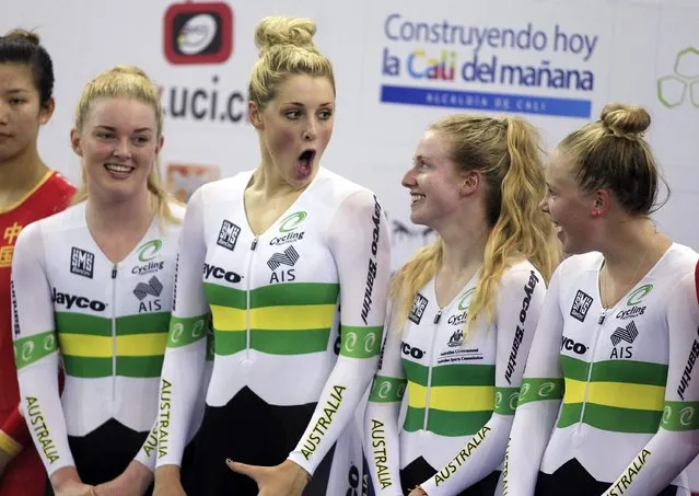 Australia's Elissa Wundersitz (L-R), Macey Stewart, Alexandra Manly and Lauren Perry pose on the podium after winning gold in the women's team pursuit during the UCI Track Cycling World Cup in Cali, January 17, 2015. (Photo by Jaime Saldarriaga/Reuters)