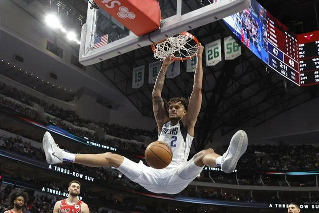 Dereck Lively II #2 of the Dallas Mavericks dunks the ball in the first half against the Chicago Bulls at American Airlines Center on November 01, 2023 in Dallas, Texas. (Photo by Tim Heitman/Getty Images)