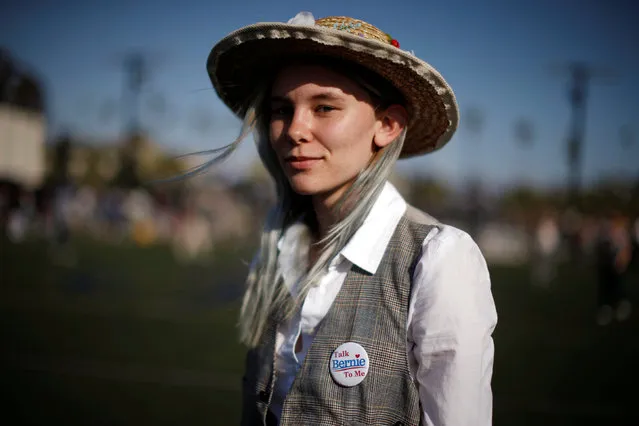 Devon Slack, 16, waits for U.S. Democratic presidential candidate Bernie Sanders to speak in Santa Monica, California, U.S., May 23, 2016. (Photo by Lucy Nicholson/Reuters)