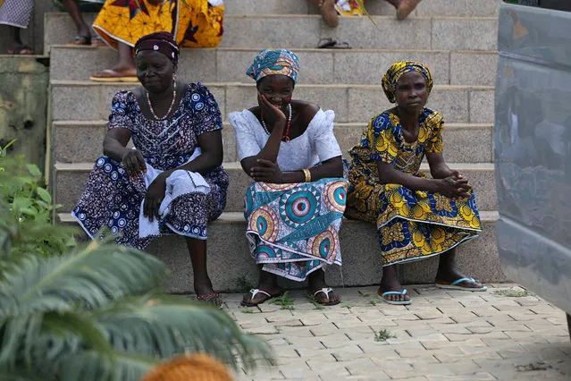 The parents of the rescued Chibok girls wait to be reunited with their children in Abuja, Nigeria May 20, 2017. (Photo by Afolabi Sotunde/Reuters)