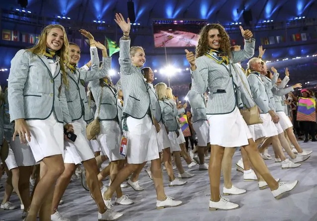 2016 Rio Olympics, Opening ceremony, Maracana, Rio de Janeiro, Brazil on August 5, 2016. The Australia (AUS) team arrives for the opening ceremony. (Photo by Kai Pfaffenbach/Reuters)
