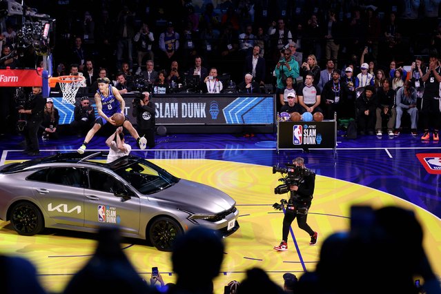 Mac McClung #8 of the Orlando Magic dunks the ball during the 2025 AT&T Slam Dunk Contest as part of the State Farm All-Star Saturday Night at Chase Center on February 15, 2025 in San Francisco, California. (Photo by Ezra Shaw/Getty Images/AFP Photo)