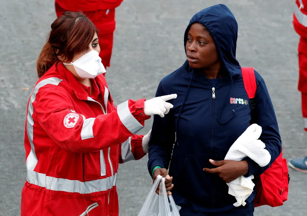 The Day in Photos – November 7, 2016