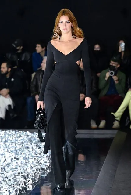 American model Kendall Jenner walks the runway during the Courreges Womenswear Fall/Winter 2022-2023 show as part of Paris Fashion Week on March 02, 2022 in Paris, France. (Photo by Peter White/Getty Images)