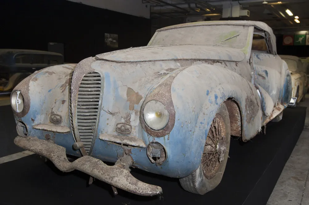 Aging Beauties Classic Cars that were Found in a Barn in Rural France