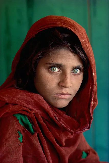 Peshawar, Pakistan. (Photo by Steve McCurry)