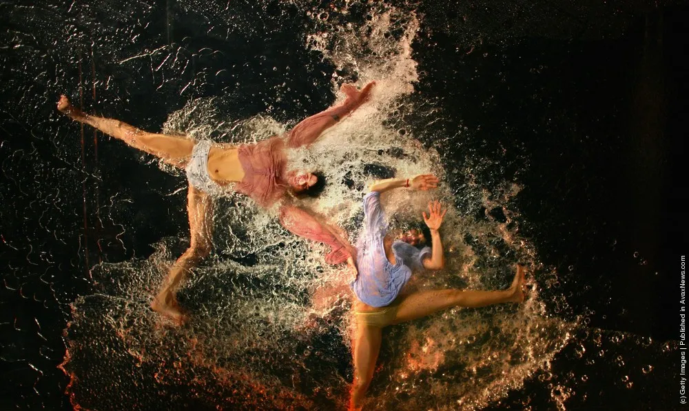 Fuerzabruta Theatre