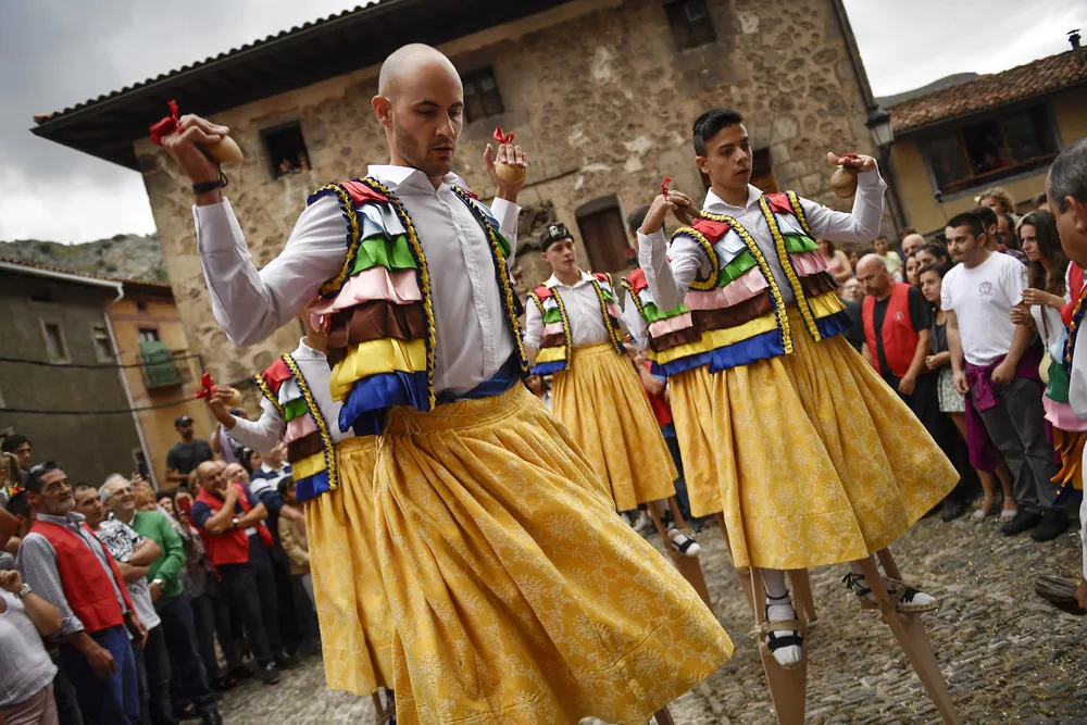 Spain Los Zancos Dance