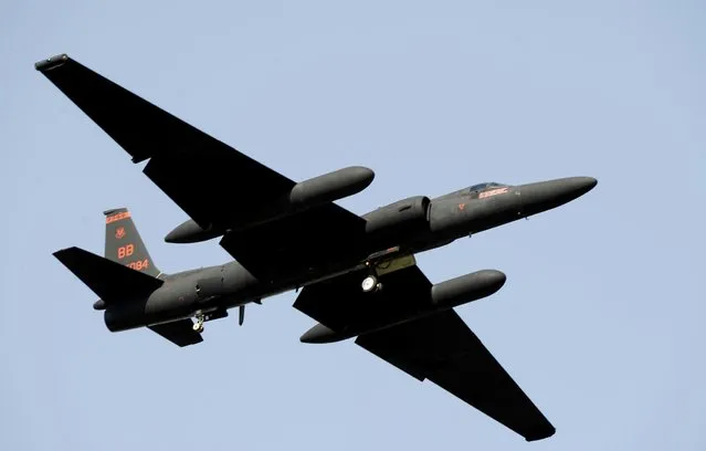 A U-2 “Dragon Lady” aircraft takes off from Osan Air Base, South Korea in this U.S. Air Force handout photo taken on October 21, 2009. (Photo by Staff Sgt. Brian Ferguson/Reuters/U.S. Air Force)