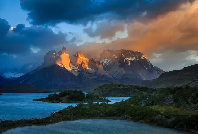 Early morning light on the Cuernos del Paine in Chile’s Torres Del Paine national park. (Photo by Gleb Tarro)