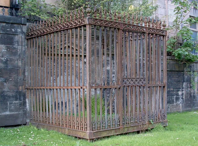 Mortsafe - Protection From The Dead