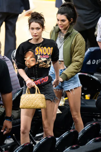 Kendall Jenner (R) and Bella Hadid attend a basketball game between the Dallas Mavericks and the Los Angeles Lakers at Staples Center on November 8, 2016 in Los Angeles, California. (Photo by Noel Vasquez/GC Images)