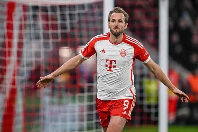 Harry Kane of Bayern Muenchen celebrates after scoring his team's third goal during the UEFA Champions League 2023/24 round of 16 second leg match between FC Bayern München and SS Lazio at Allianz Arena on March 5, 2024 in Munich, Germany. (Photo by Harry Langer/DeFodi Images via Getty Images)