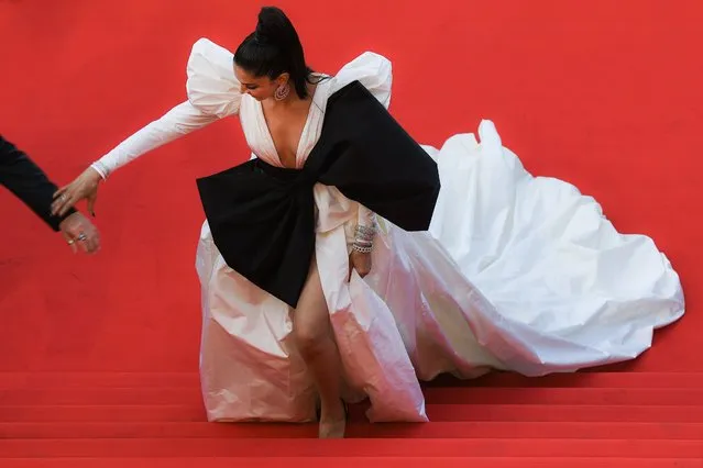 Danish-born Indian model Deepika Padukone poses as she arrives for the screening of the film “Rocketman” at the 72nd edition of the Cannes Film Festival in Cannes, southern France, on May 16, 2019. (Photo by Antonin Thuillier/AFP Photo) 