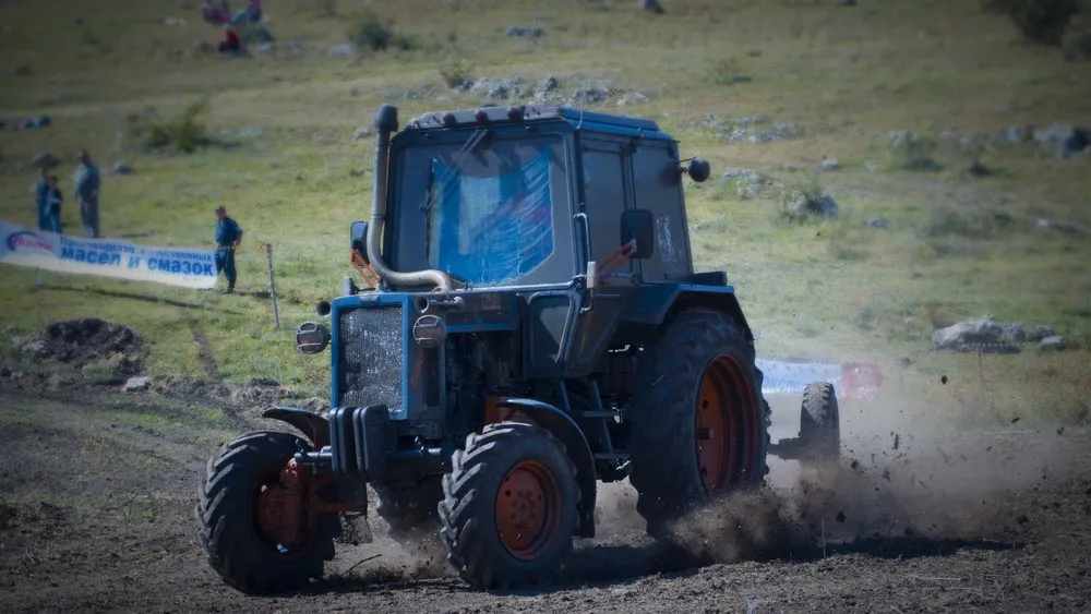 Tractor Racing In Russia