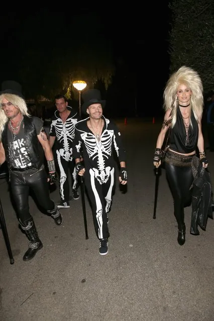 Ryan Seacrest and guests arrive to the Casamigos Halloween Party at a private residence on October 28, 2016 in Beverly Hills, California. (Photo by Todd Williamson/Getty Images for Casamigos Tequila)
