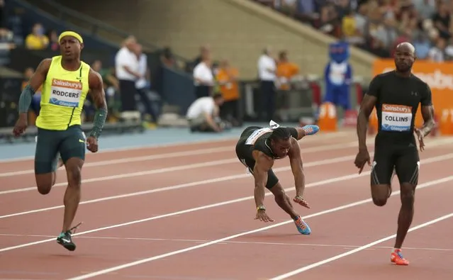 Yohan Blake of Jamaica falls injured in the men's 100m during the IAAF Diamond League athletics meeting at Hampden Park in Glasgow July 11, 2014. (Photo by Phil Noble/Reuters)