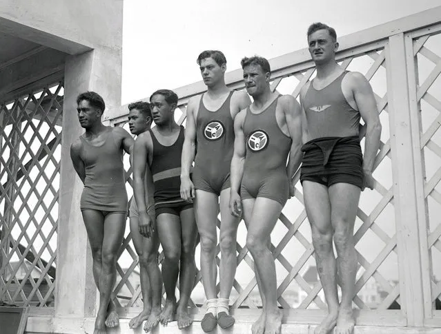 (Original Caption) Photo shows Duke Kahanamoku, Charles Pung, Pua Keoloha, Johnny Weismuller, Harold Krueger and jack Robertson, certain point winners for Uncle Sam in the swimming event at the Paris Olympics.1924. (Phoot by Bettmann Archive)