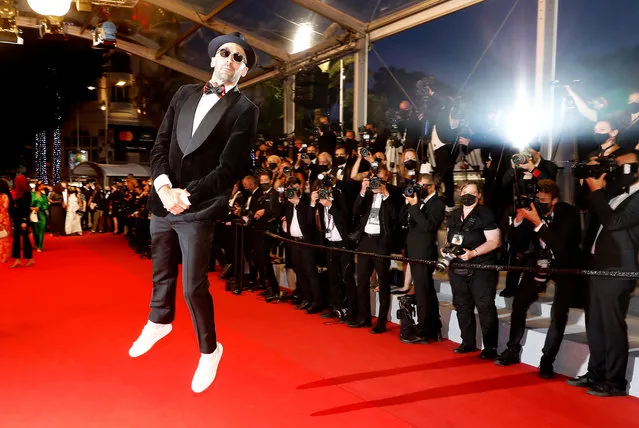 French artist JR arrives for the screening of “Flag Day” during the 74th annual Cannes Film Festival, in Cannes, France, 10 July 2021. The movie is presented in the Official Competition of the festival which runs from 06 to 17 July. (Photo by Sebastien Nogier/EPA/EFE)