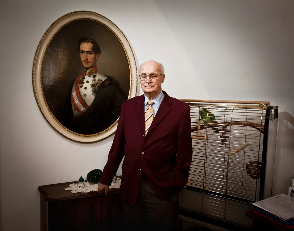 Portraits of WWII Survivors