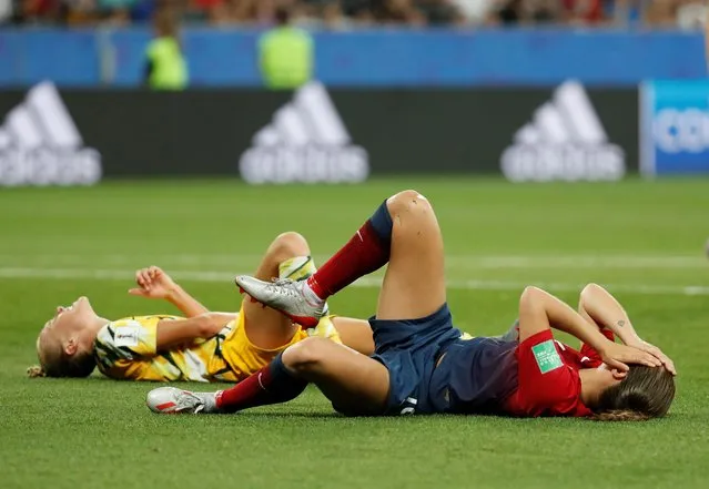 Australia's Tameka Yallop and Norway's Guro Reiten after sustaining an injury during the 2019 FIFA Women's World Cup France Round Of 16 match between Norway and Australia at Stade de Nice on June 22, 2019 in Nice, France. (Photo by Eric Gaillard/Reuters)