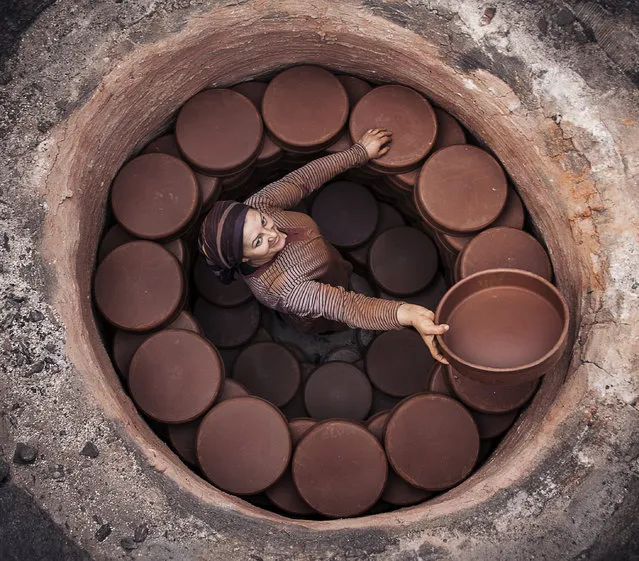 “O”. In Turkey, they seem well in mud Karacasu are doing cooking cap. They earn money. The most important here laboring women in the workforce. Photo location: Turkey. (Photo and caption by Murat Yılmaz/National Geographic Photo Contest)