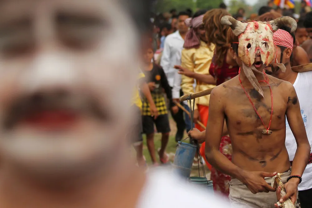 Lok Ta Pring Ka-Ek Religious Festival