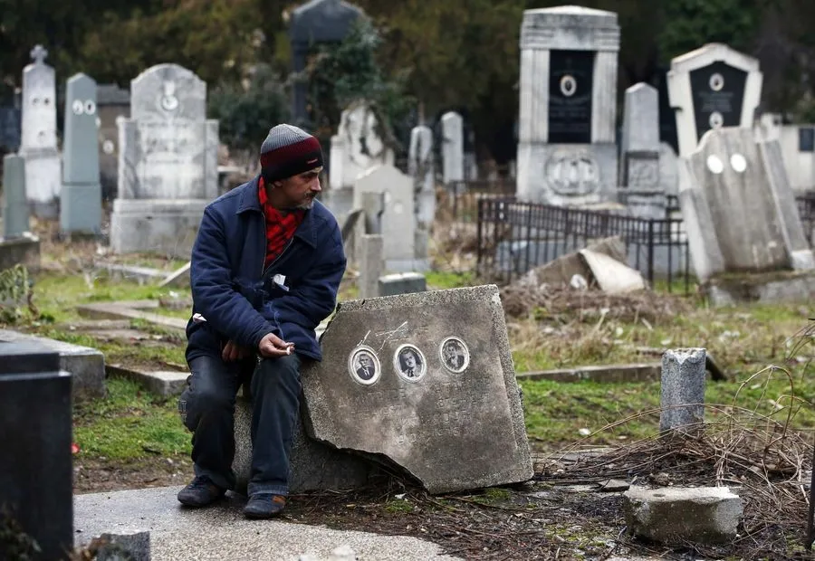 Bratislav Stojanovic: Guys Lives in Cemetery in Serbia 