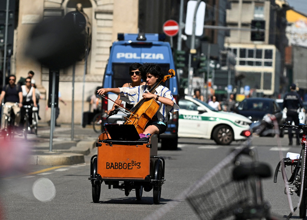 Pictures of the Year 2024, Part 073/240