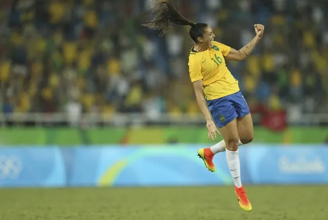 2016 Rio Olympics, Soccer, Preliminary, Women's First Round, Group E Brazil vs Sweden, Olympic Stadium, Rio de Janeiro, Brazil on August 6, 2016. Beatriz (BRA) of Brazil celebrates after scoring their fifth goal. (Photo by Gonzalo Fuentes/Reuters)