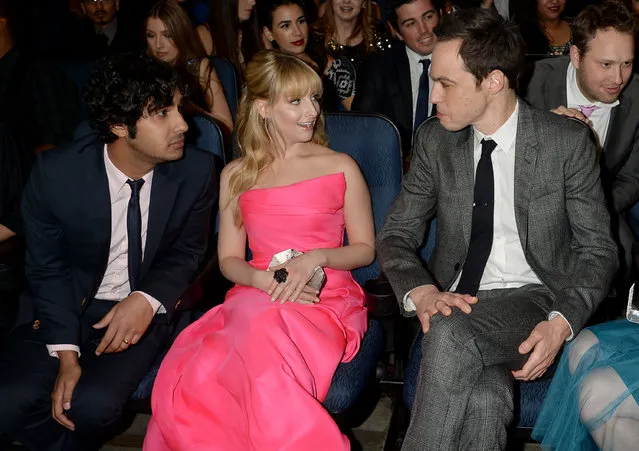 (L-R) Actors Kunal Nayyar, Melissa Rauch, and Jim Parsons of “The Big Bang Theory” attend The 40th Annual People's Choice Awards at Nokia Theatre L.A. Live on January 8, 2014 in Los Angeles, California. (Photo by Jeff Kravitz/FilmMagic)
