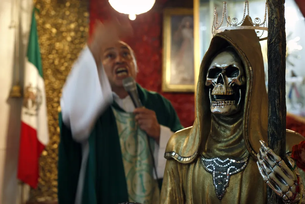 Death Saint Draws Followers in Mexico