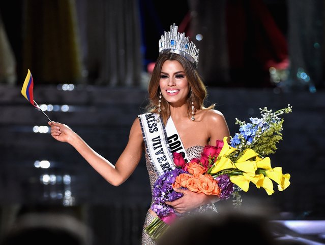 Miss Colombia 2015, Ariadna Gutierrez, is incorrectly named Miss Universe 2015 instead of First Runner-up during the 2015 Miss Universe Pageant at The Axis at Planet Hollywood Resort & Casino on December 20, 2015 in Las Vegas, Nevada. The winner of Miss Universe is Miss Philippines 2015, Pia Alonzo Wurtzbach (not pictured). (Photo by Ethan Miller/Getty Images)