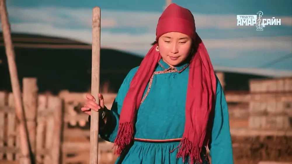 Clip of the Day: Erzhena Zhamyanova (“Amar Sain” theater) and Buryat folk instruments orchestra – Dance Monkey