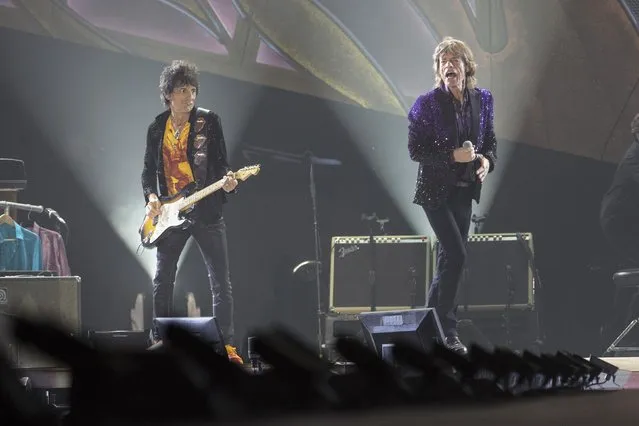 Rolling Stones On Tour  "14 on Fire"