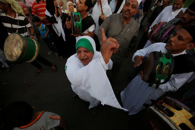 Egyptian Sufi Muslims practice ritualized Zikr (invocation) to celebrate the New Islamic Hijri year 1438 at al-Hussein and Al-Azhar districts in old Islamic Cairo, Egypt October 2, 2016. (Photo by Amr Abdallah Dalsh/Reuters)