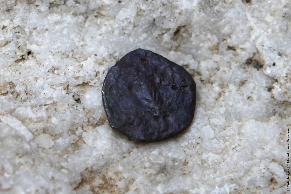 Israeli Archaeologists Rethink Herod's Role In Western Wall Construction