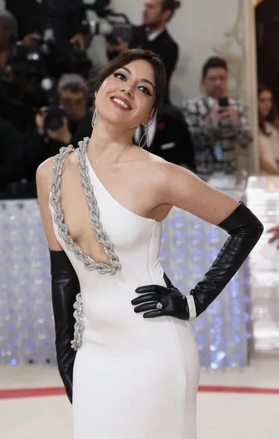 American actress Aubrey Plaza poses at the Met Gala, an annual fundraising gala held for the benefit of the Metropolitan Museum of Art's Costume Institute with this year's theme “Karl Lagerfeld: A Line of Beauty”, in New York City, New York, U.S., May 1, 2023. (Photo by Andrew Kelly/Reuters)
