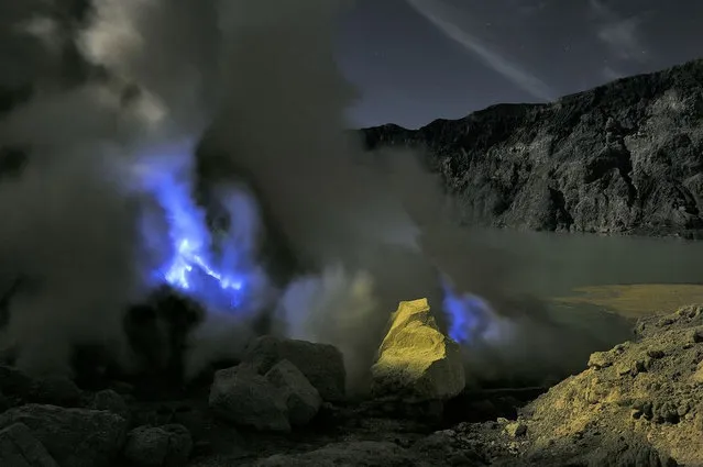 Blue Lava, Kawah Ijen Volcano, Indonesia