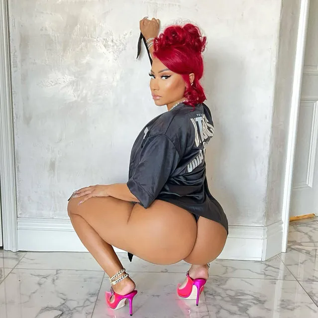 Trinidadian-born rapper Onika Tanya Maraj-Petty, known professionally as Nicki Minaj bares her buttin the first decade of March 2022. (Photo by nickiminaj/Instagram)